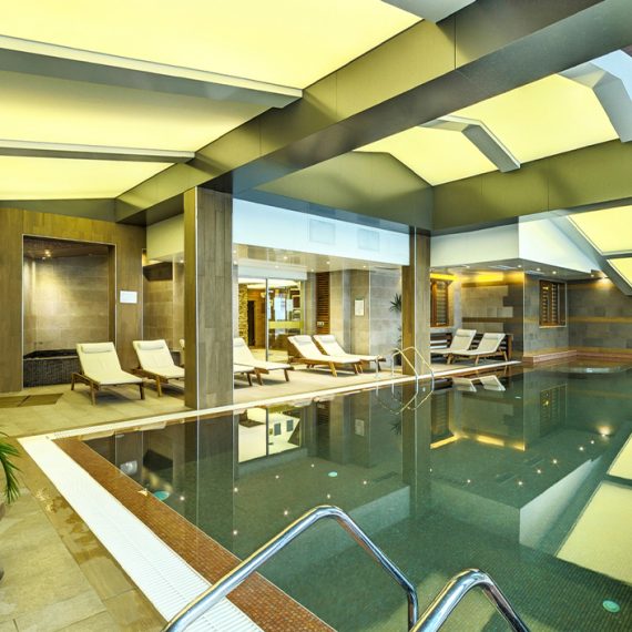 amira_inside_pool-1