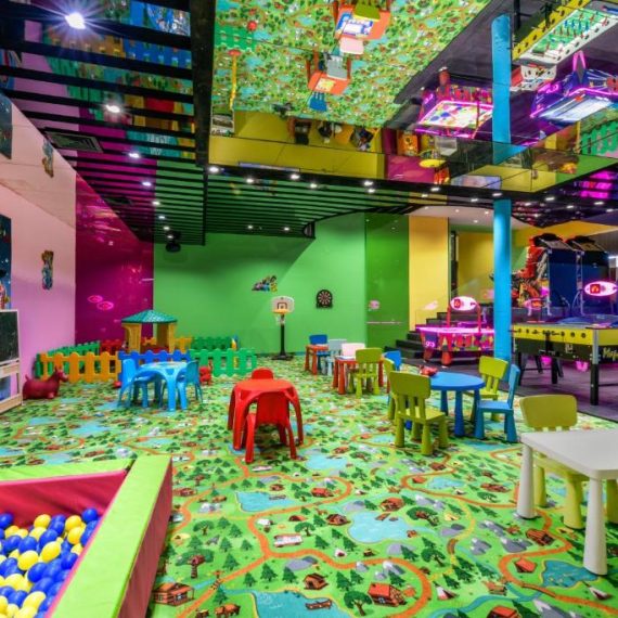 grand_playroom