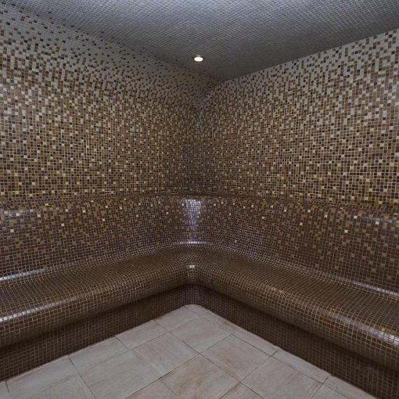 mountain_paradise_steam_bath_2