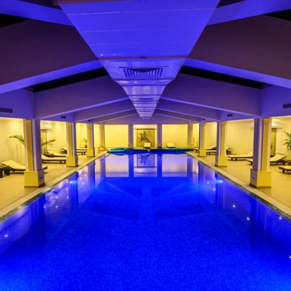 parklands-hotel-bansko-inside-pool