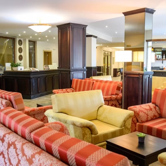 parklands-hotel-bansko-lobby