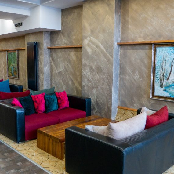 riverside-boutique-hotel-bansko-lobby-bar-2
